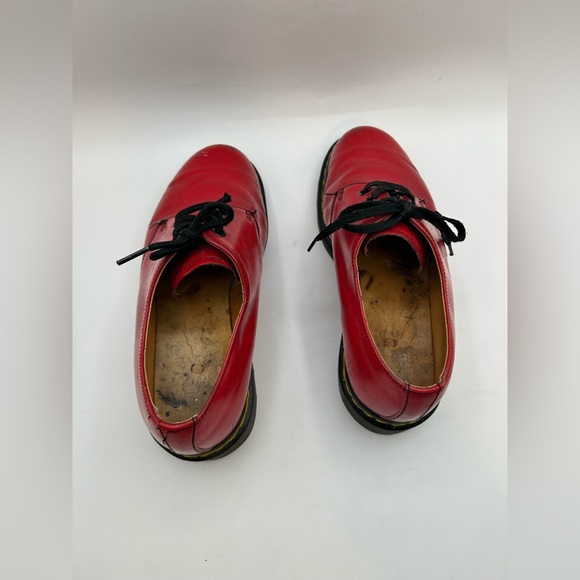 RARE Dr. Martens Vintage MADE IN ENGLISH Bright Red Leather Platform oxfords 5 - Picture 9 of 12